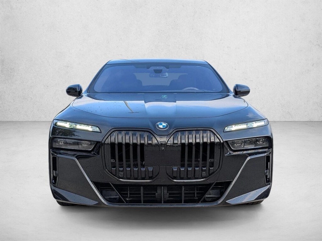 Used 2023 BMW 760i xDrive Sedan