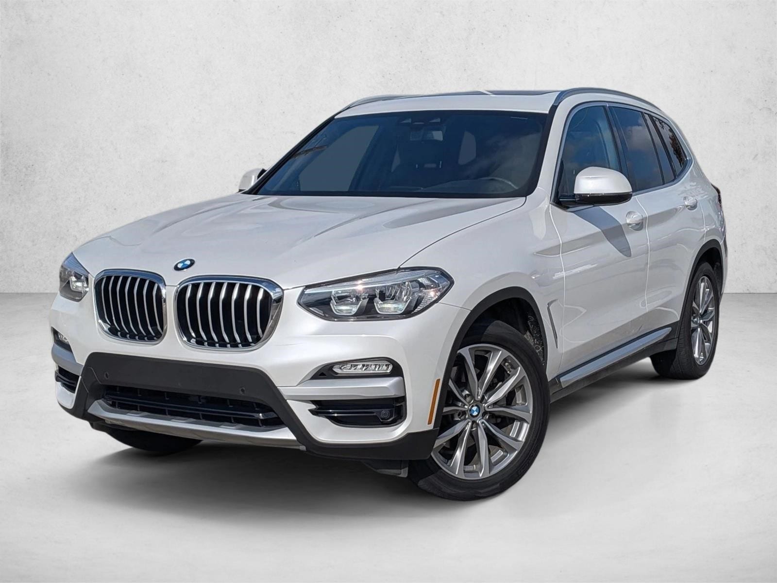 2019 BMW X3 30i's photo