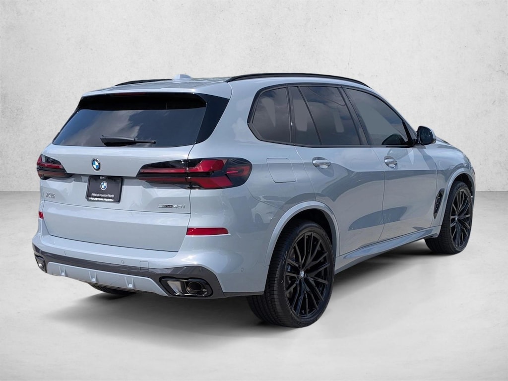 New 2026 BMW X5 sDrive40i SUV
