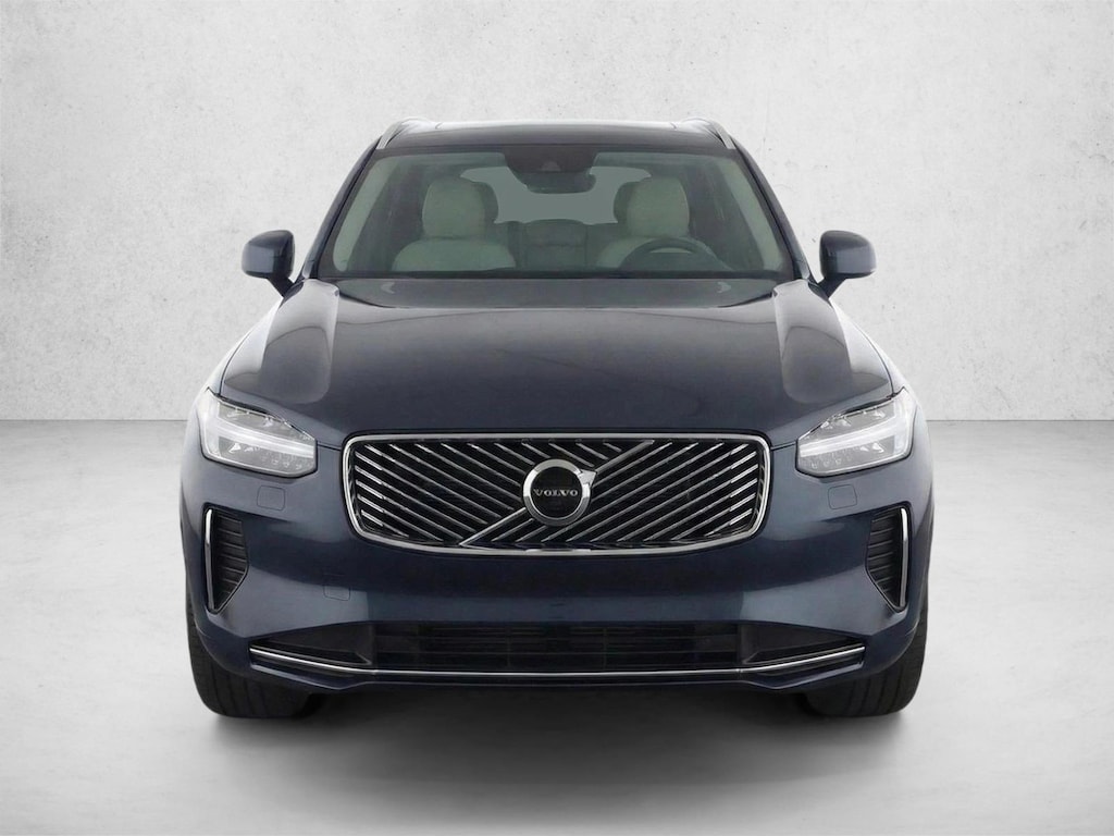 Used 2025 Volvo XC90 B5 (2025.5) Ultra 6-Seater SUV