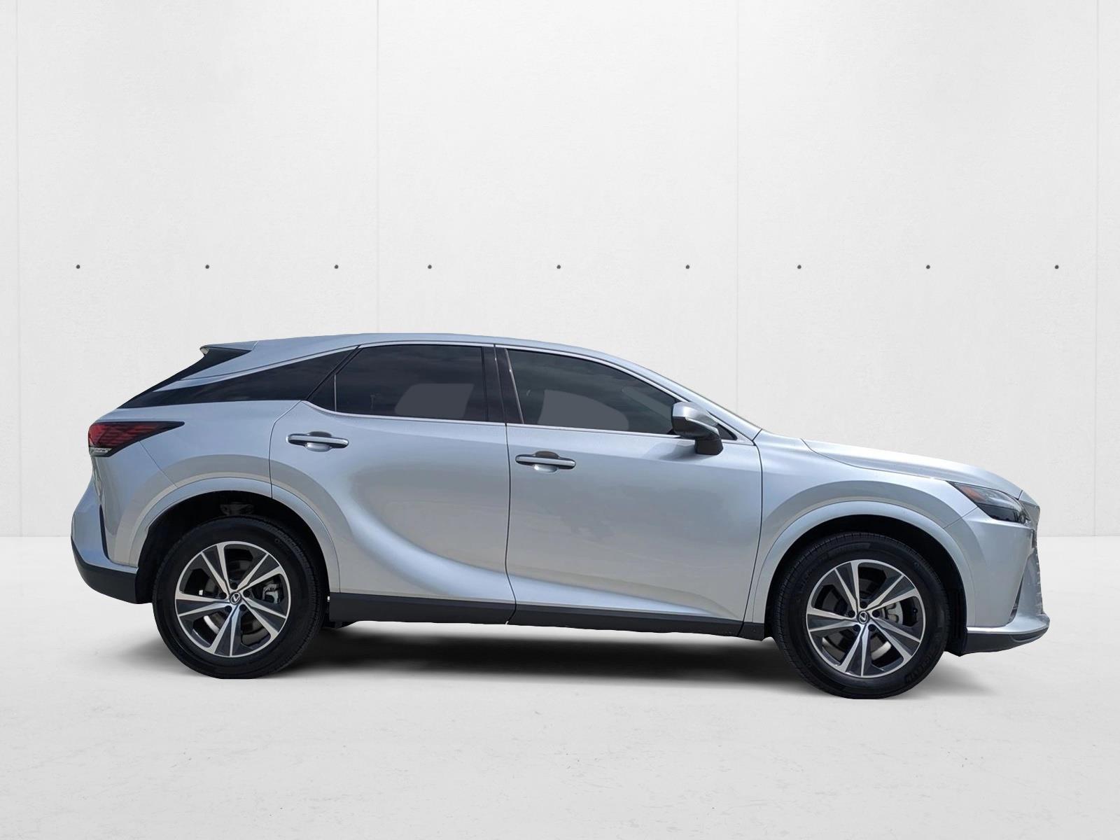 2024 Lexus RX 350 Premium photo 4
