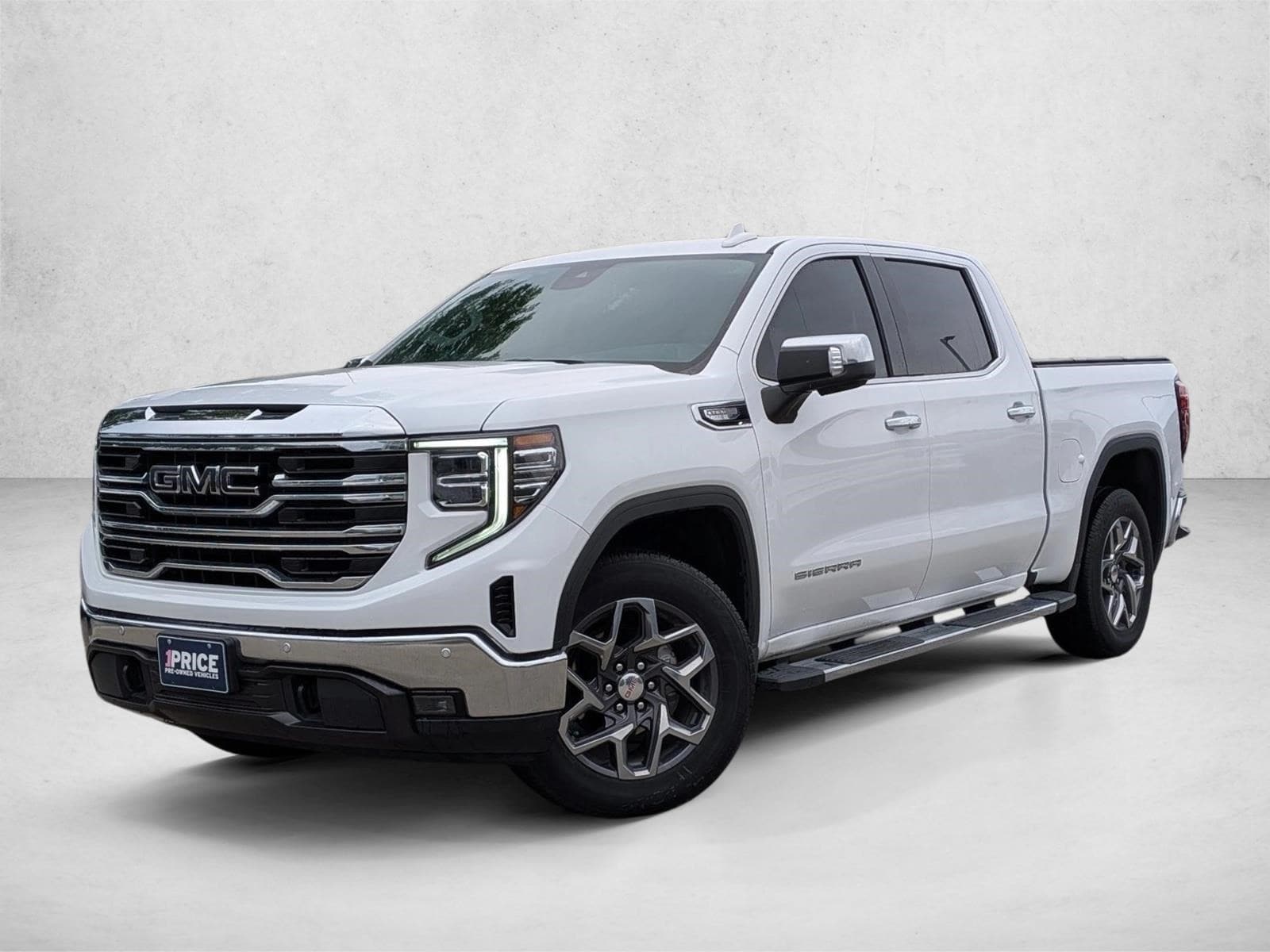 2025 GMC Sierra 2WD Crew Cab Short Box SLT's photo