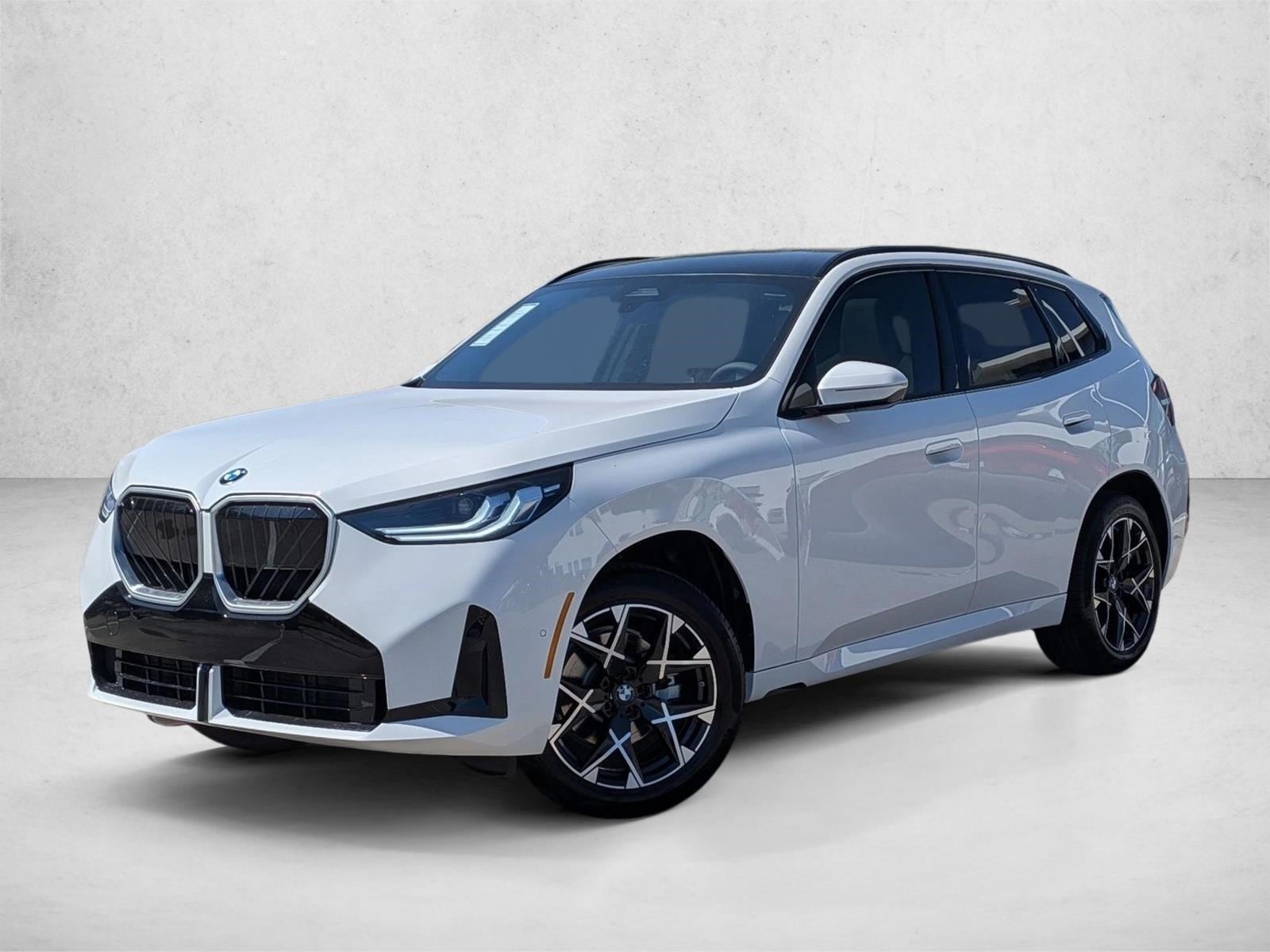 2026 BMW X3 30's photo