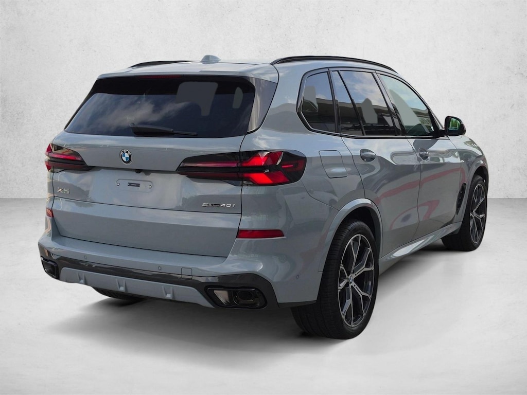 New 2026 BMW X5 sDrive40i SUV