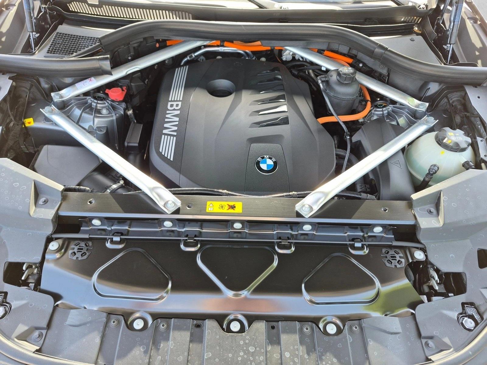 2026 BMW X5 50e - Photo 25