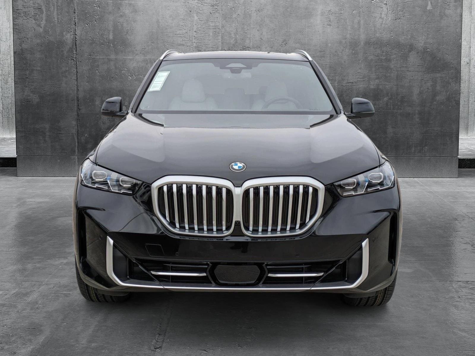 Used 2025 BMW X5 40i with VIN 5UX23EU00S9Z35751 for sale in Houston, TX