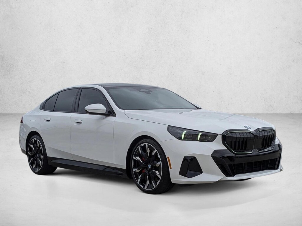 Used 2026 BMW 550e xDrive Sedan