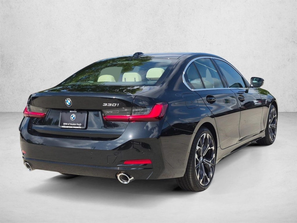 New 2026 BMW 330i Sedan