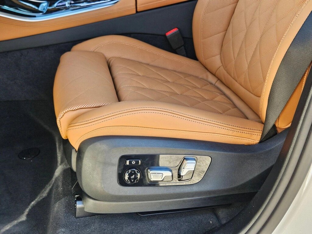 New 2026 BMW X5 xDrive40i SUV