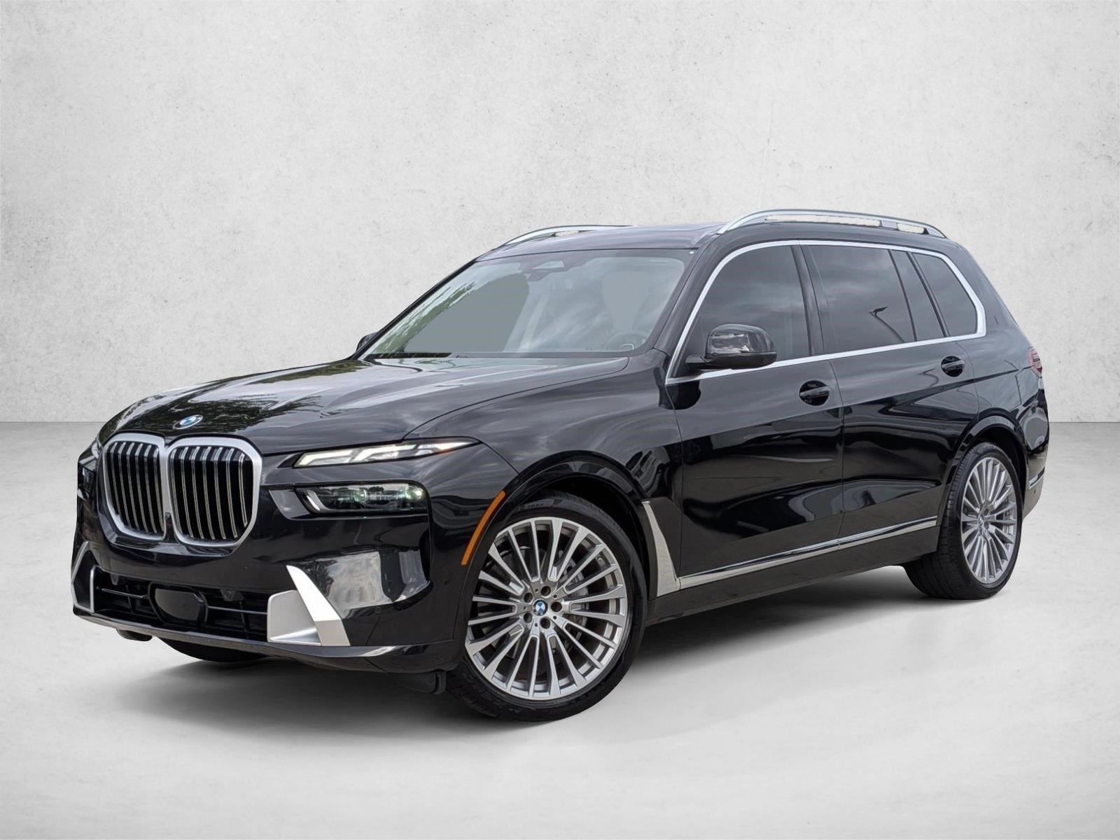2025 BMW X7 xDrive40i's photo