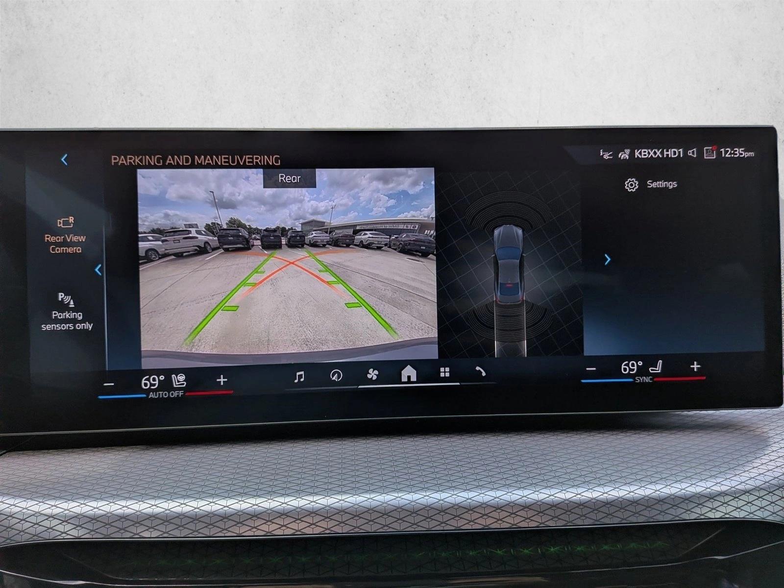 2026 BMW 4 Series 430i - Photo 14