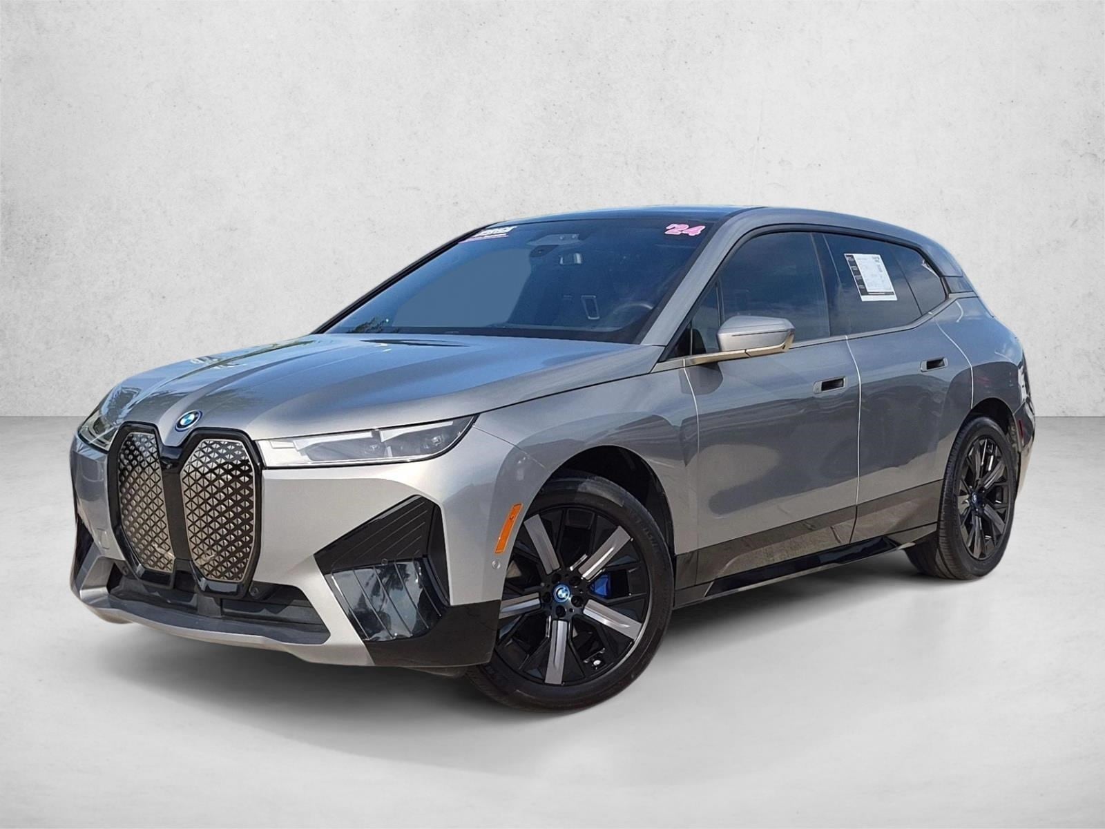 2024 BMW iX