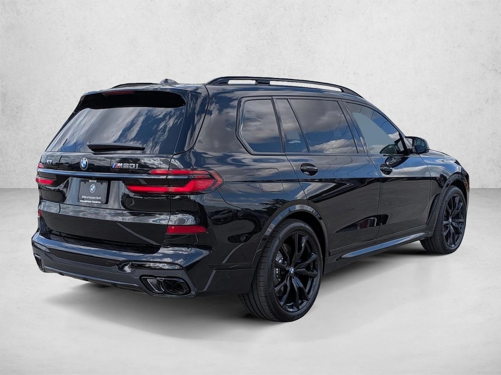 New 2026 BMW X7 M60i SUV