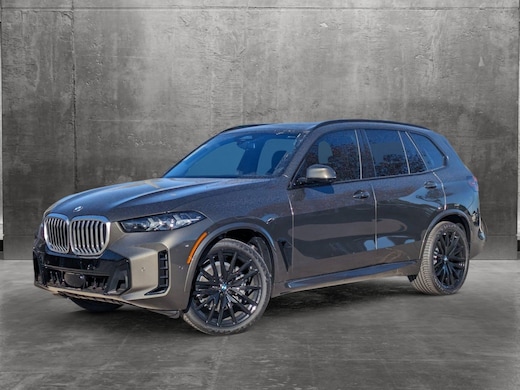 Experience the 2022 BMW X5 in Houston Today!