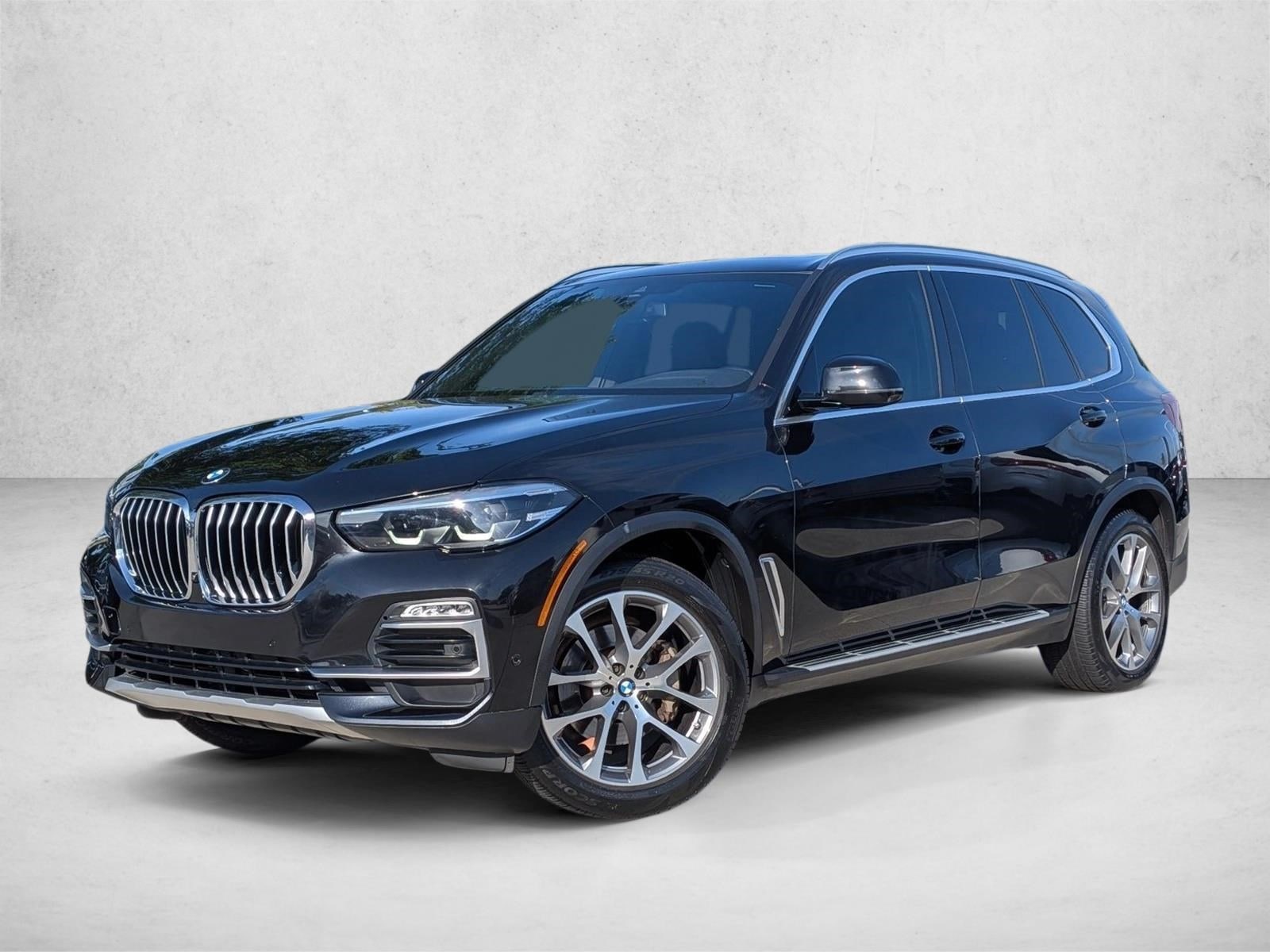 2021 BMW X5 sDrive40i's photo
