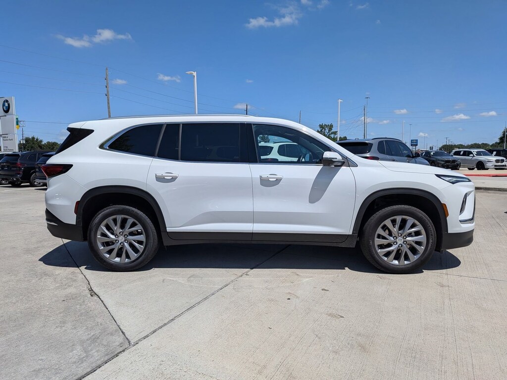 Used 2026 Buick Enclave Preferred SUV