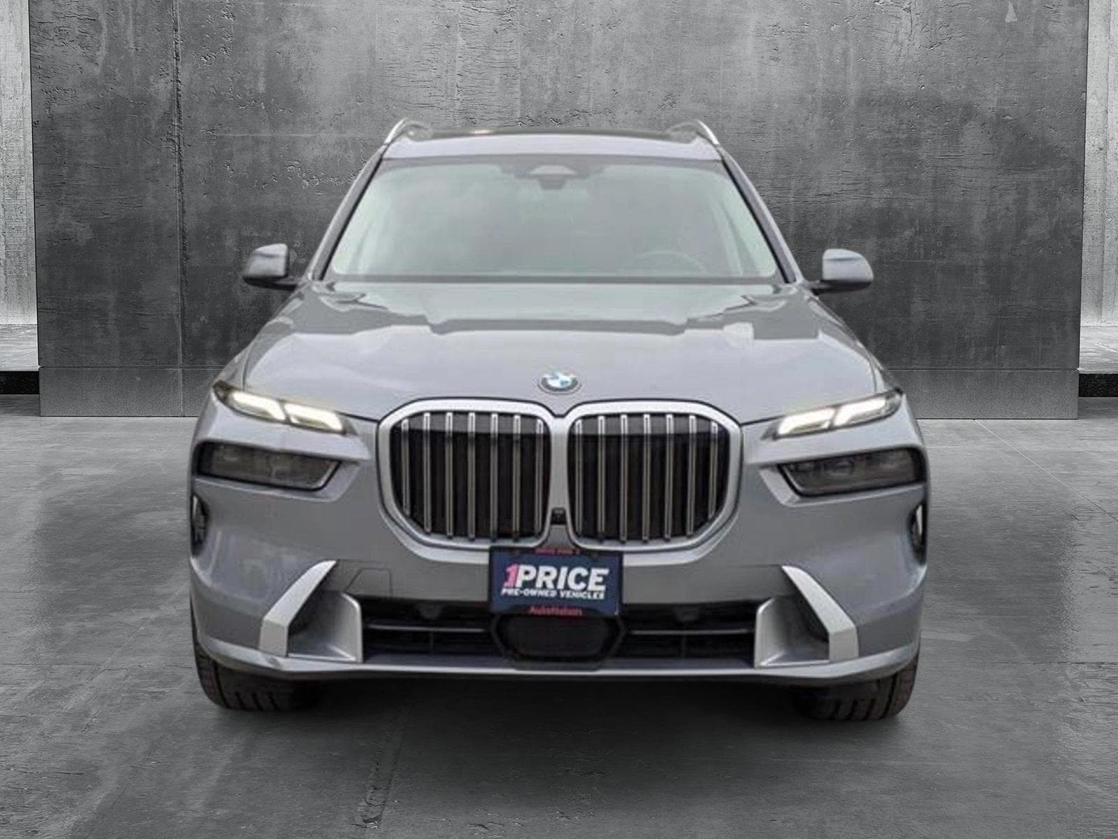 Used 2025 BMW X7 40i with VIN 5UX23EM00S9W65047 for sale in Houston, TX