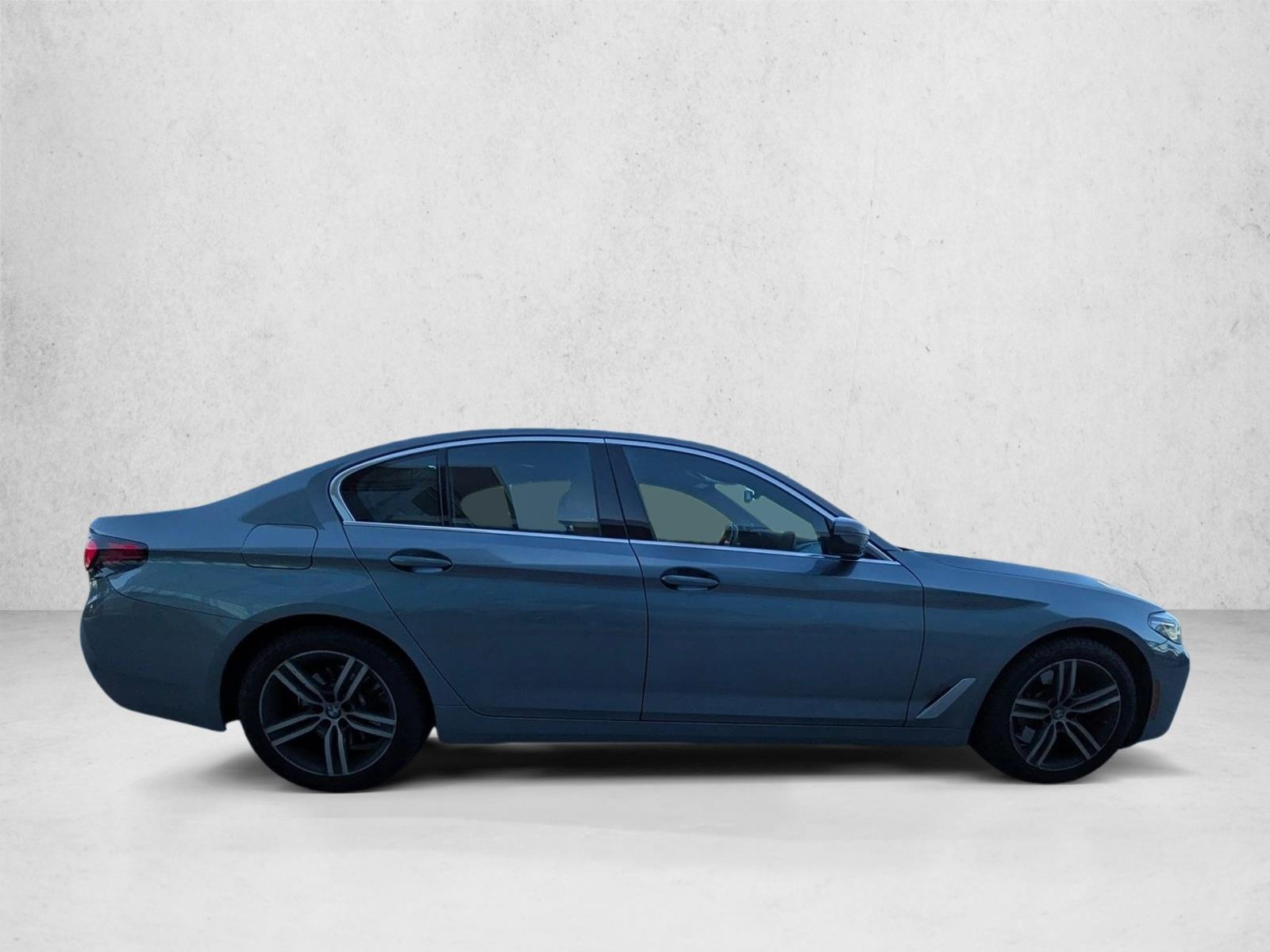 2022 Bmw 530i photo 4