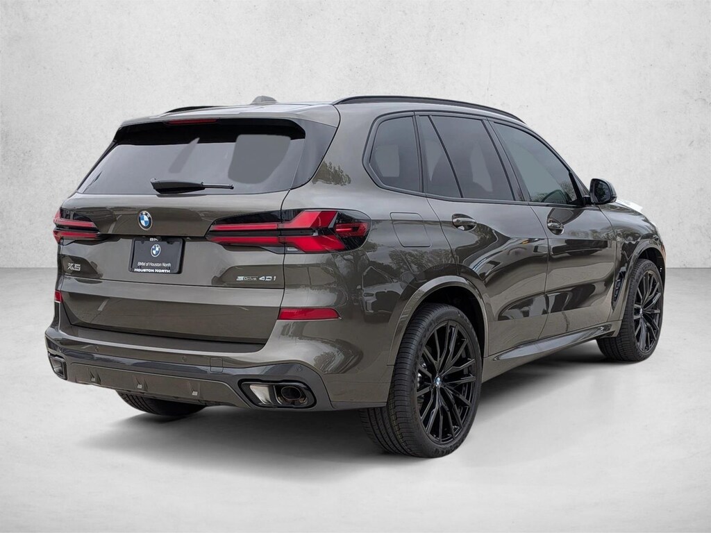 New 2026 BMW X5 sDrive40i SUV