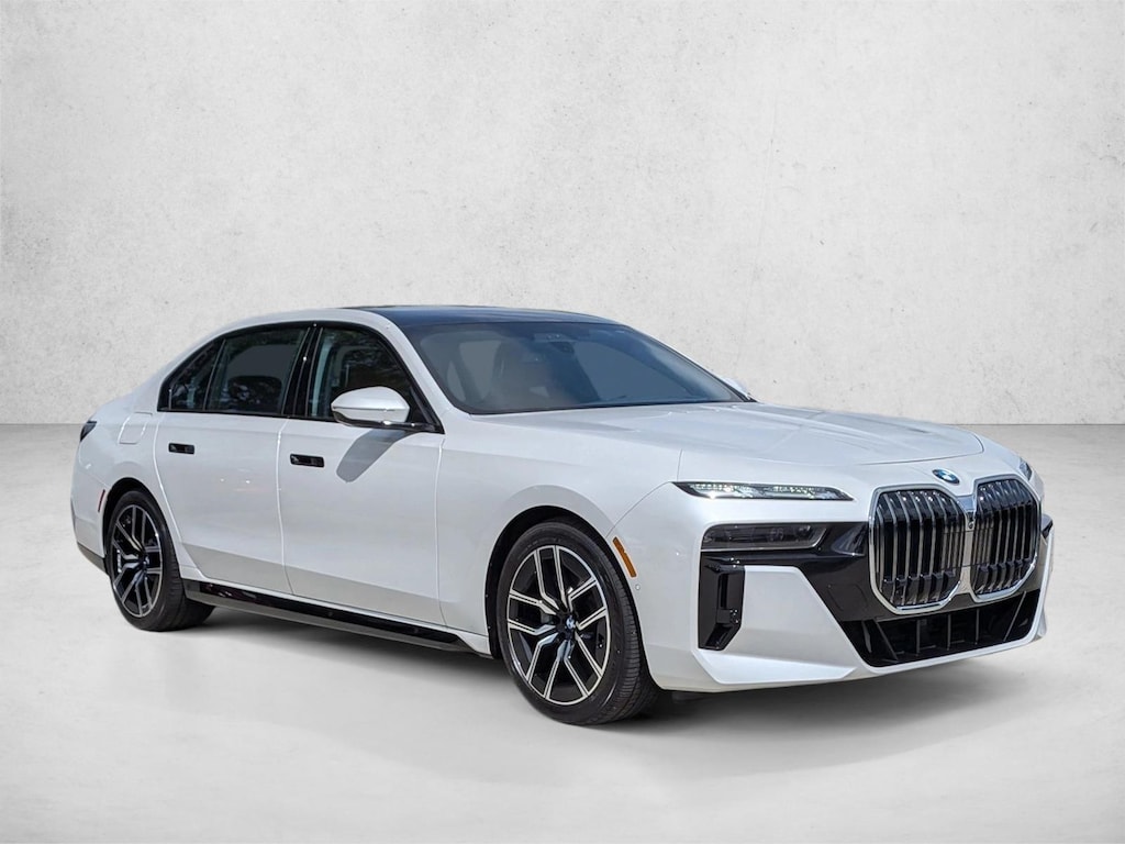 Used 2023 BMW 740i Sedan