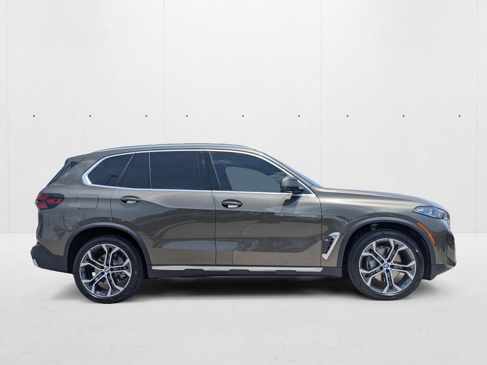 2026 Bmw X5 sDrive40i photo 3