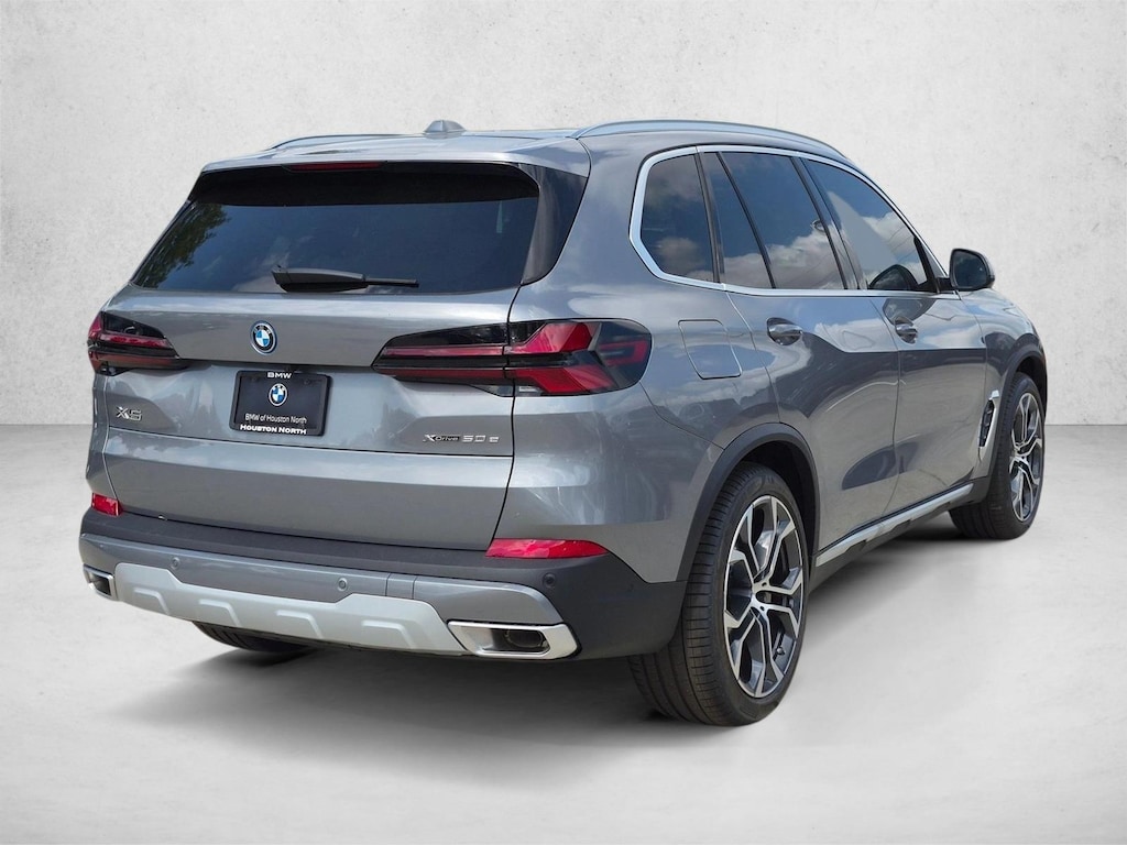 New 2026 BMW X5 PHEV xDrive50e SUV