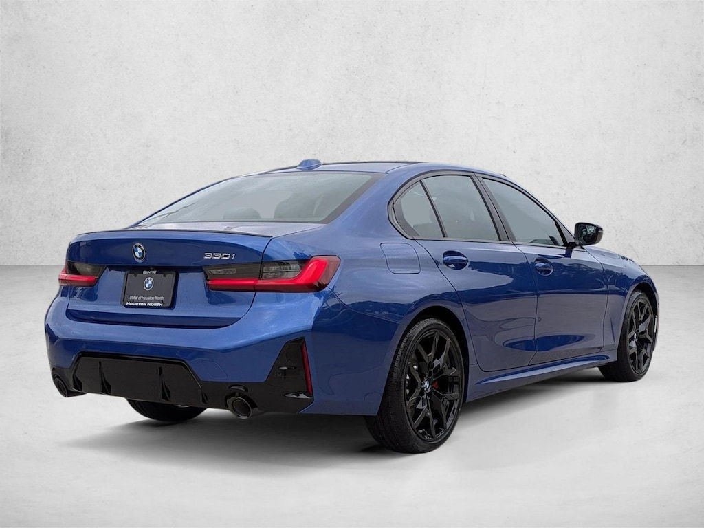 New 2026 BMW 330i Sedan