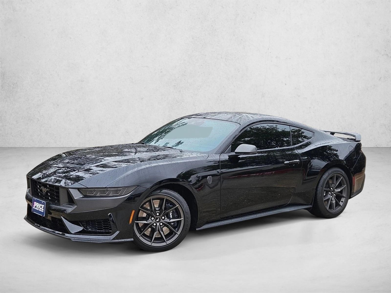 2026 Ford Mustang Dark Horse's photo