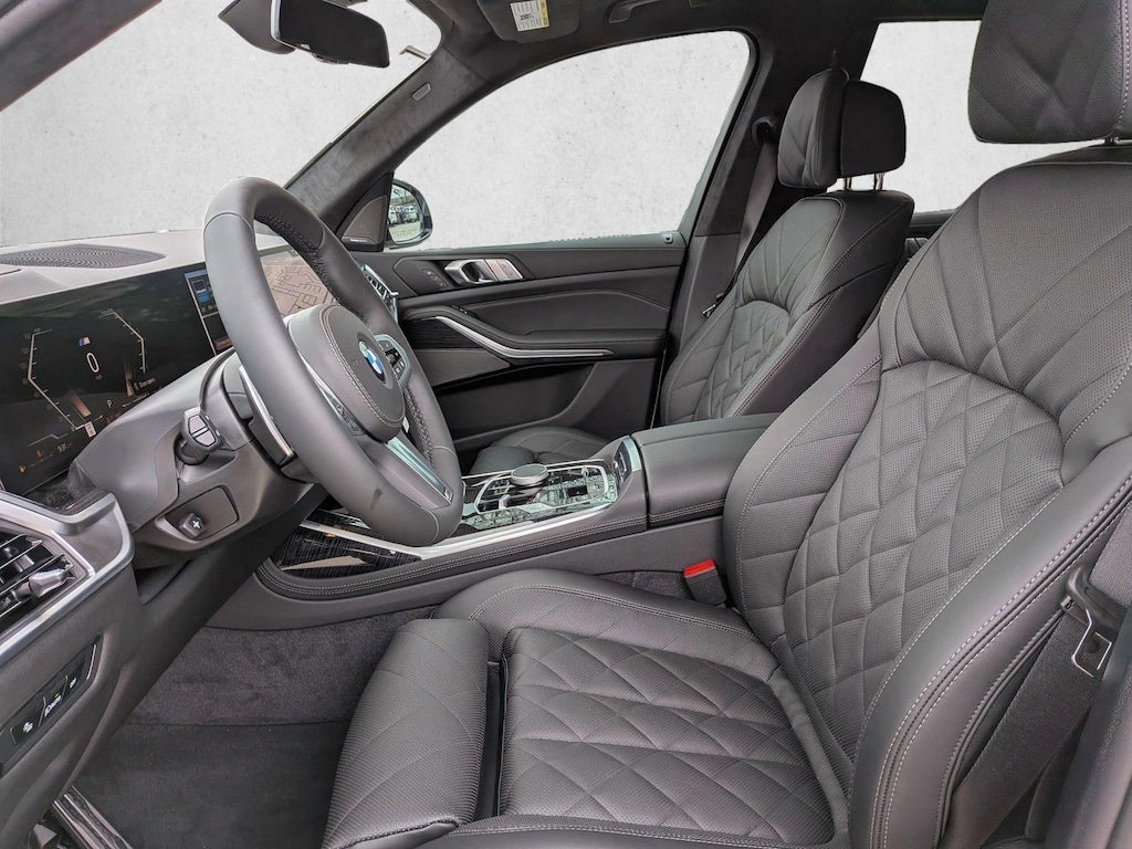 New 2026 BMW X7 xDrive40i SUV
