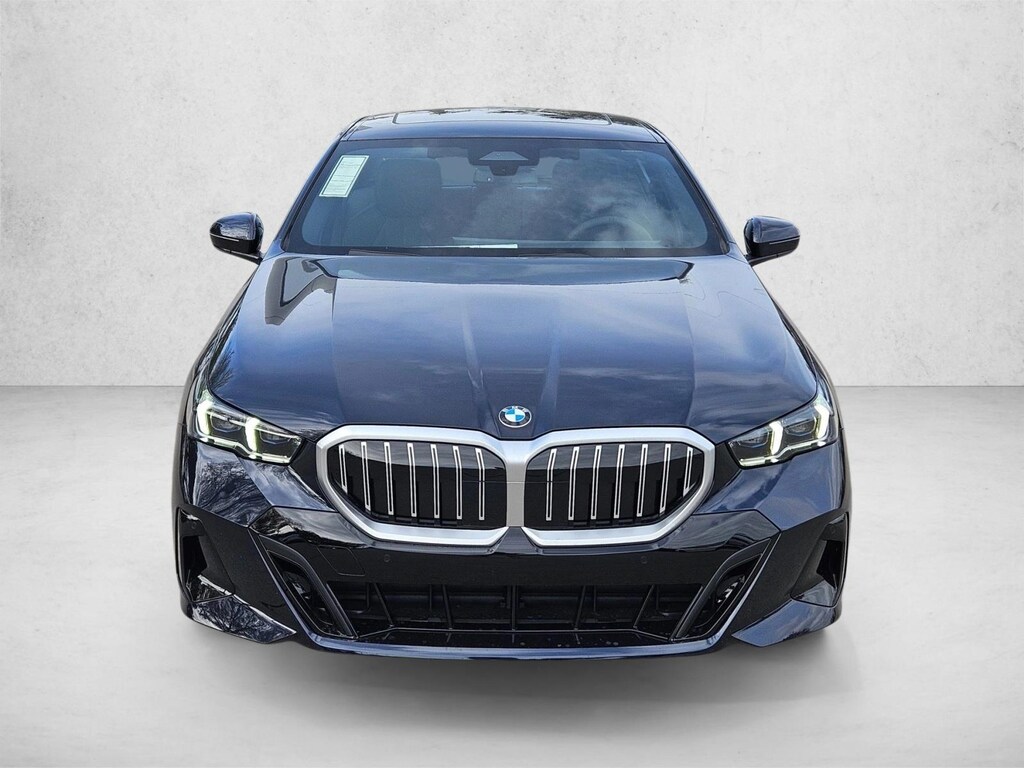 New 2026 BMW 530i xDrive Sedan