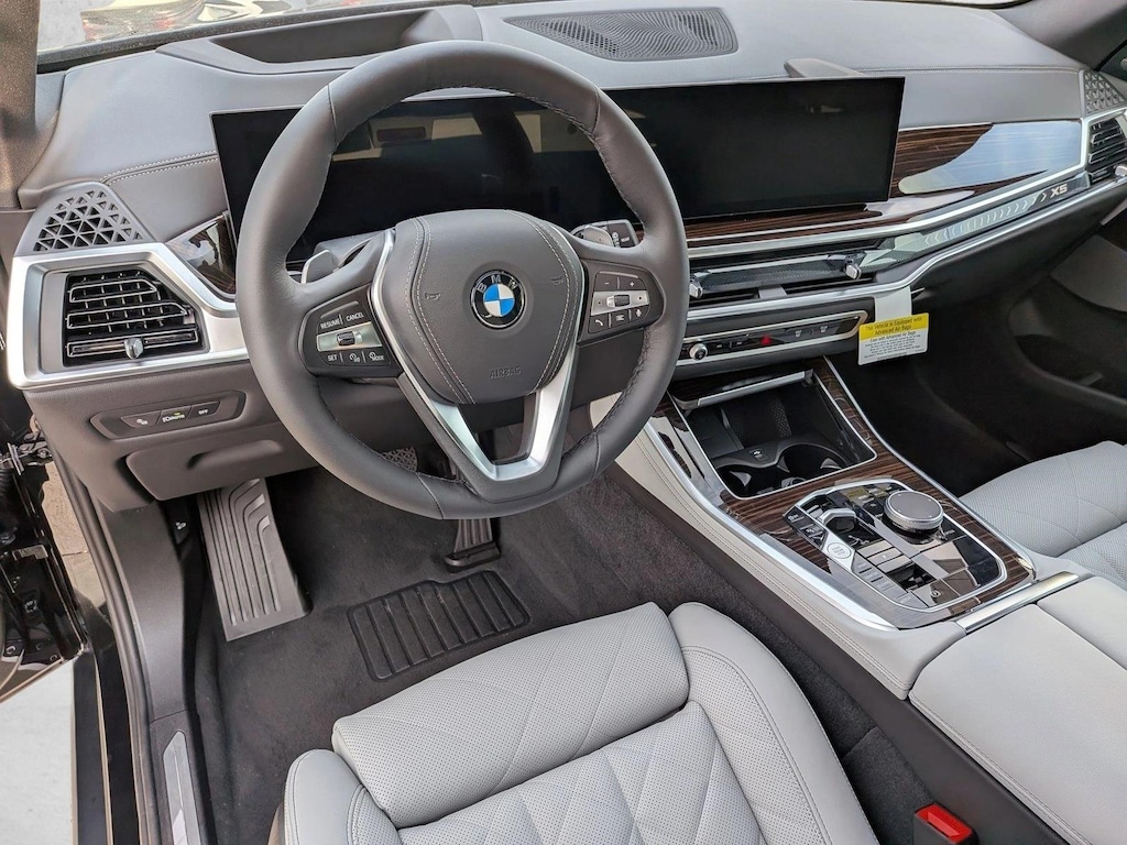 New 2026 BMW X5 sDrive40i SUV
