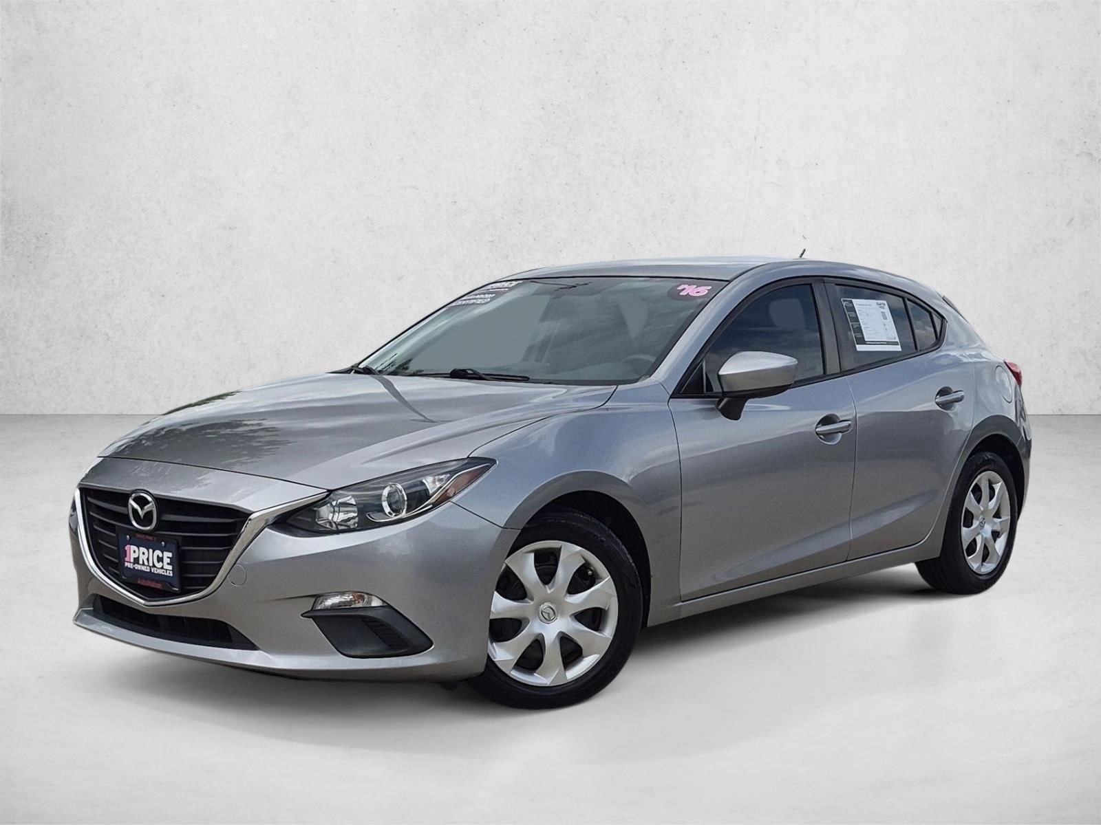  Mazda Mazda3