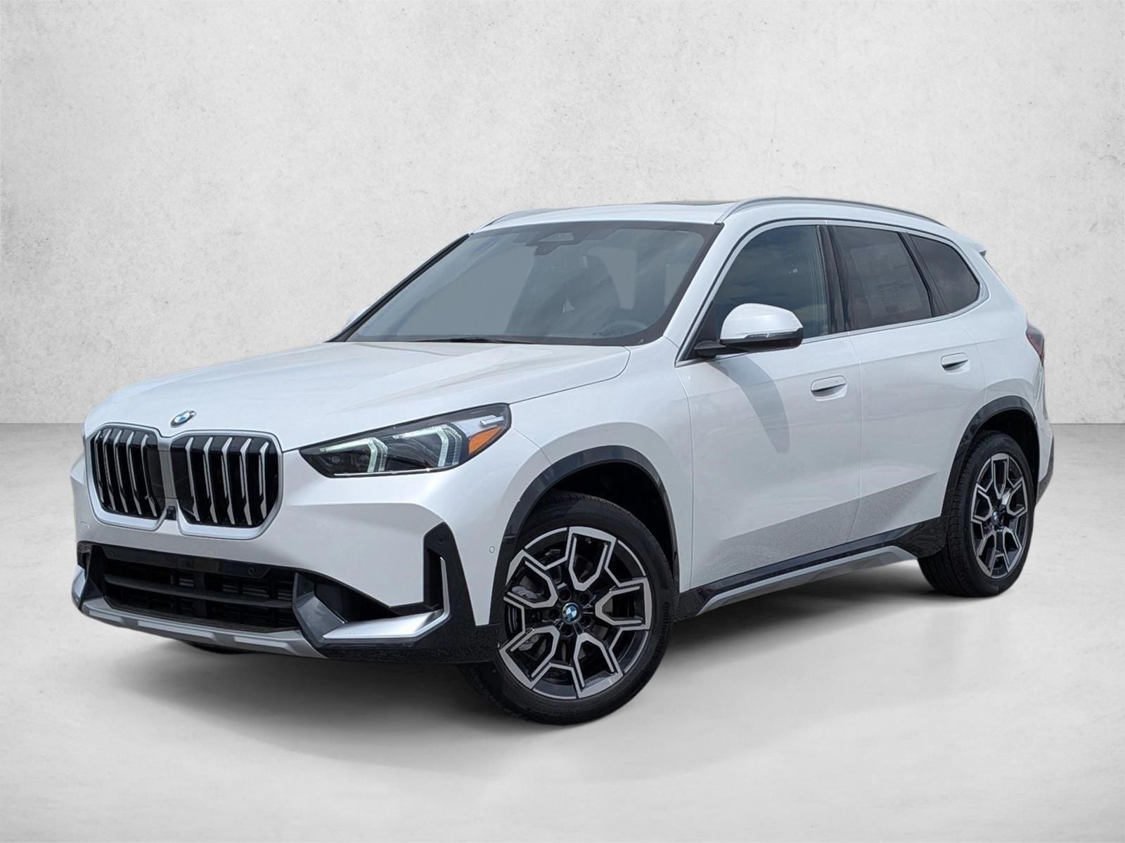 2026 BMW X1 xDrive28i's photo