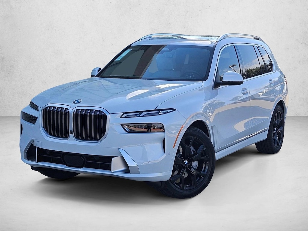 New 2026 BMW X7 xDrive40i SUV