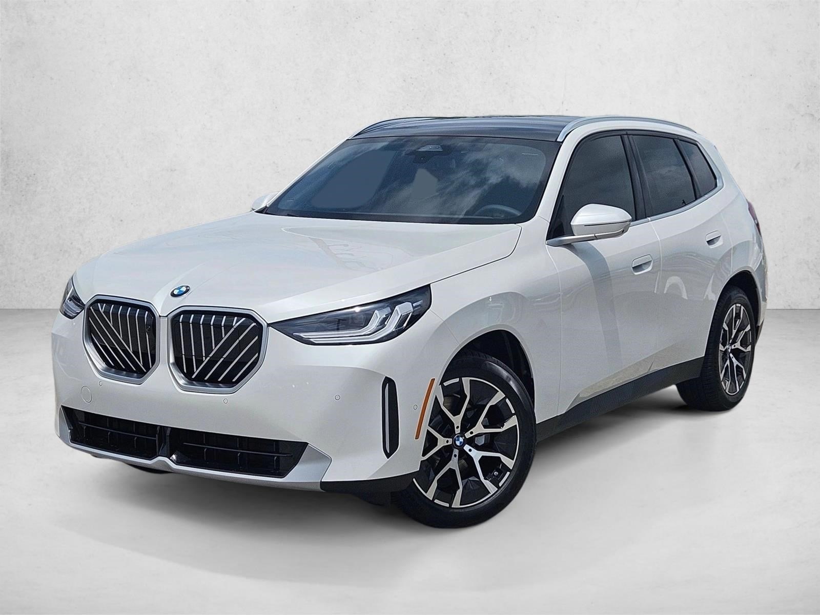2026 BMW X3 30 XDRIVE's photo