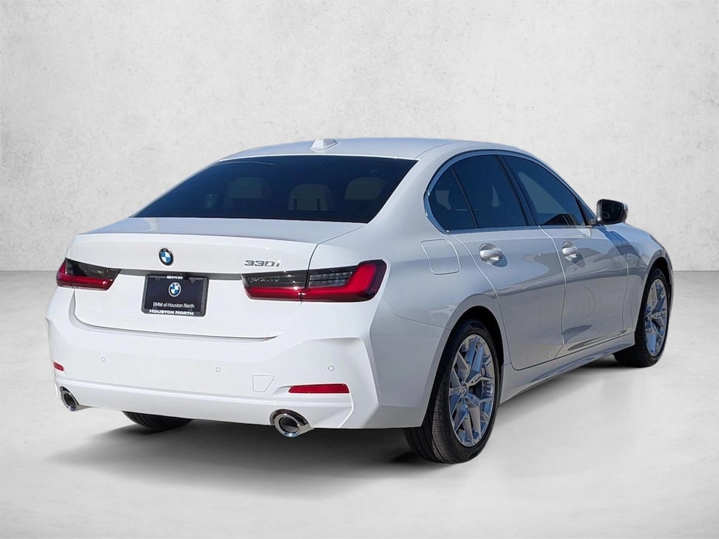New 2026 BMW 330i NA Sedan