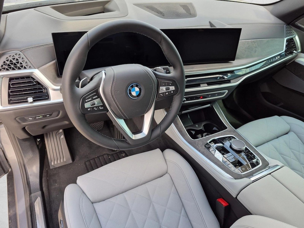 New 2026 BMW X5 PHEV xDrive50e SUV