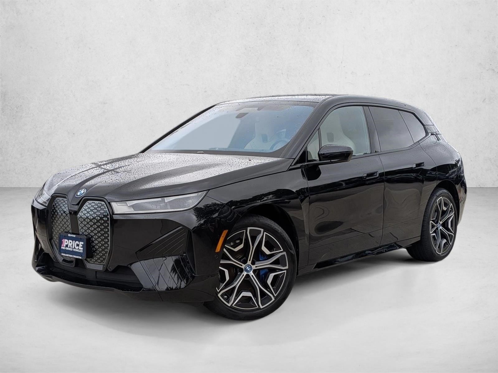 2024 BMW iX xDrive50's photo