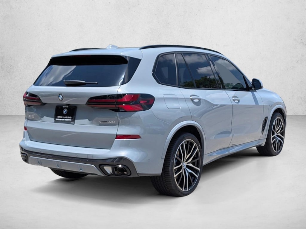 New 2026 BMW X5 sDrive40i SUV