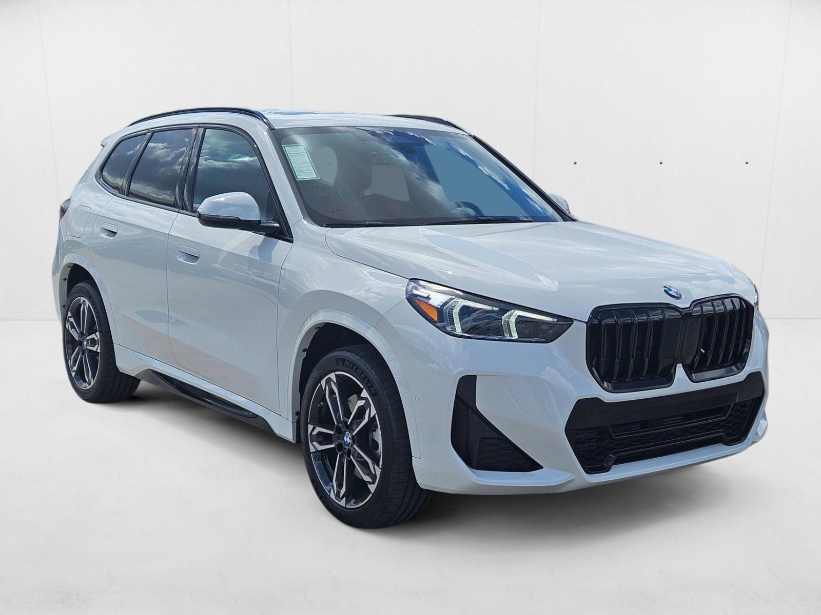 2025 Bmw X1 XDrive28i photo 2