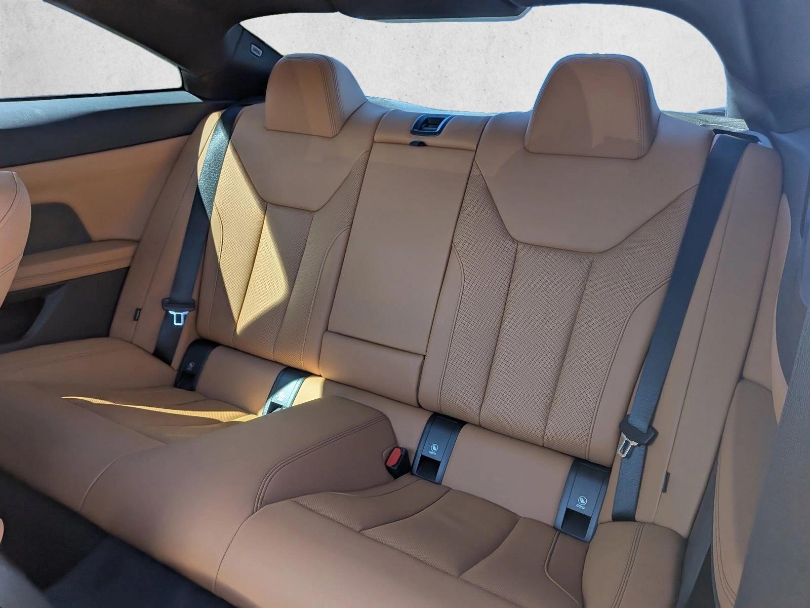 2026 BMW 4 Series 430i - Photo 16