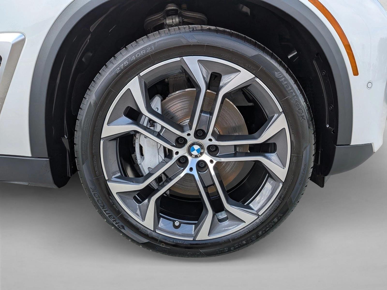 2026 BMW X5 50e - Photo 24