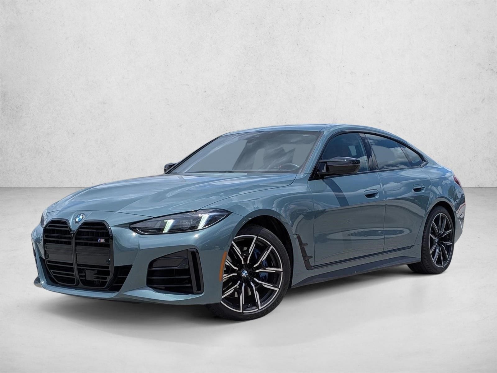 2026 BMW 4 Series's photo