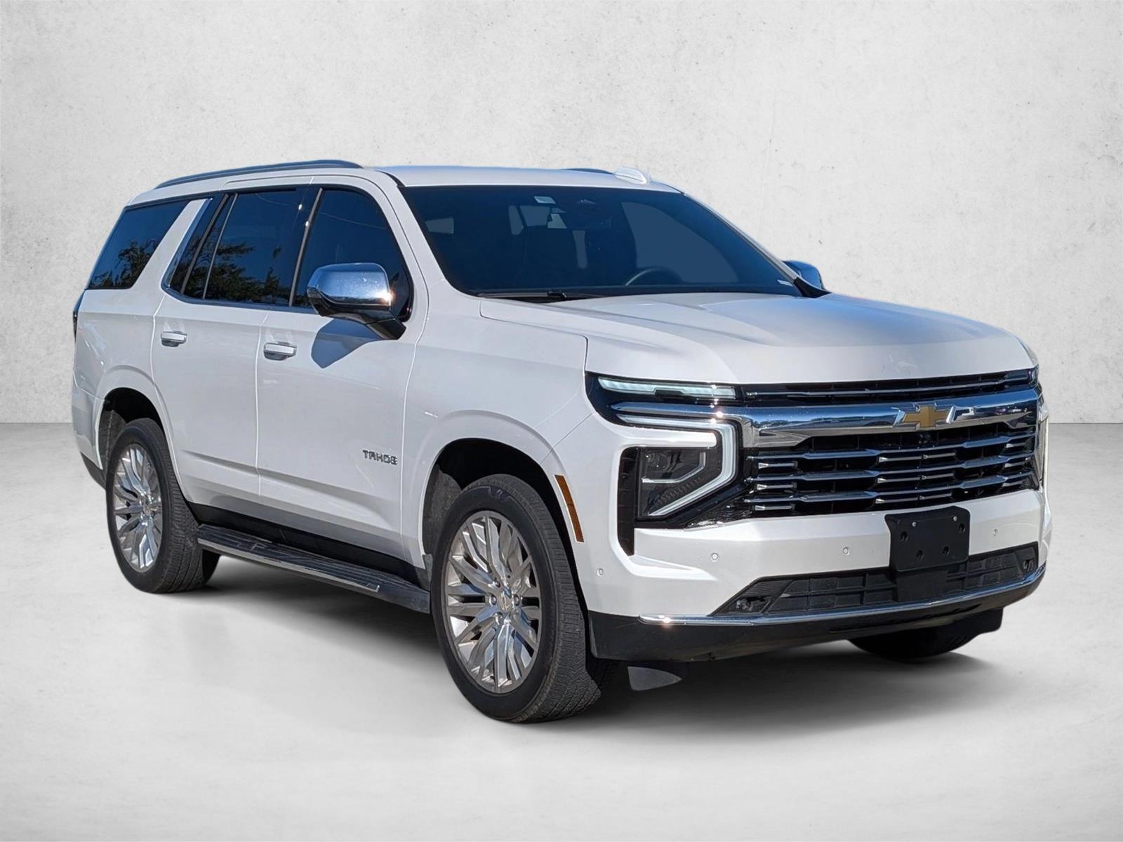 2025 Chevrolet Tahoe Premier photo 3