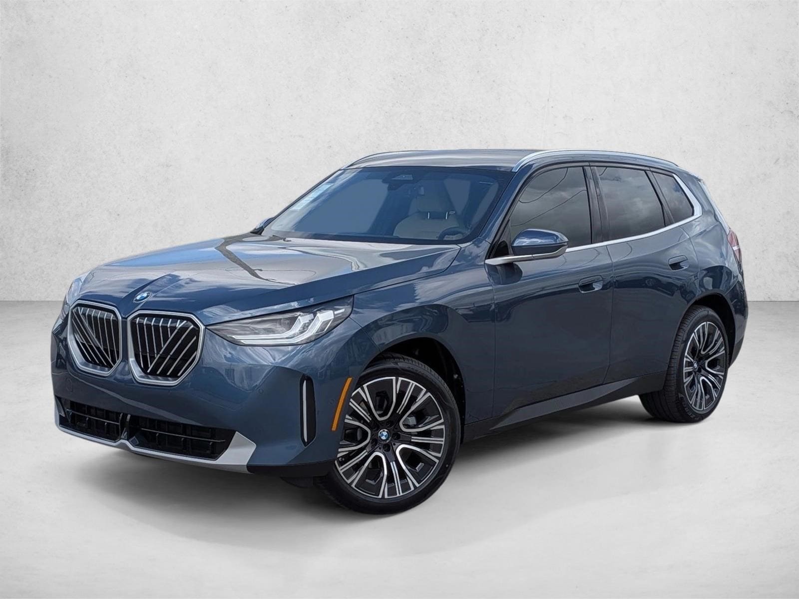 2026 BMW X3 30 XDRIVE's photo