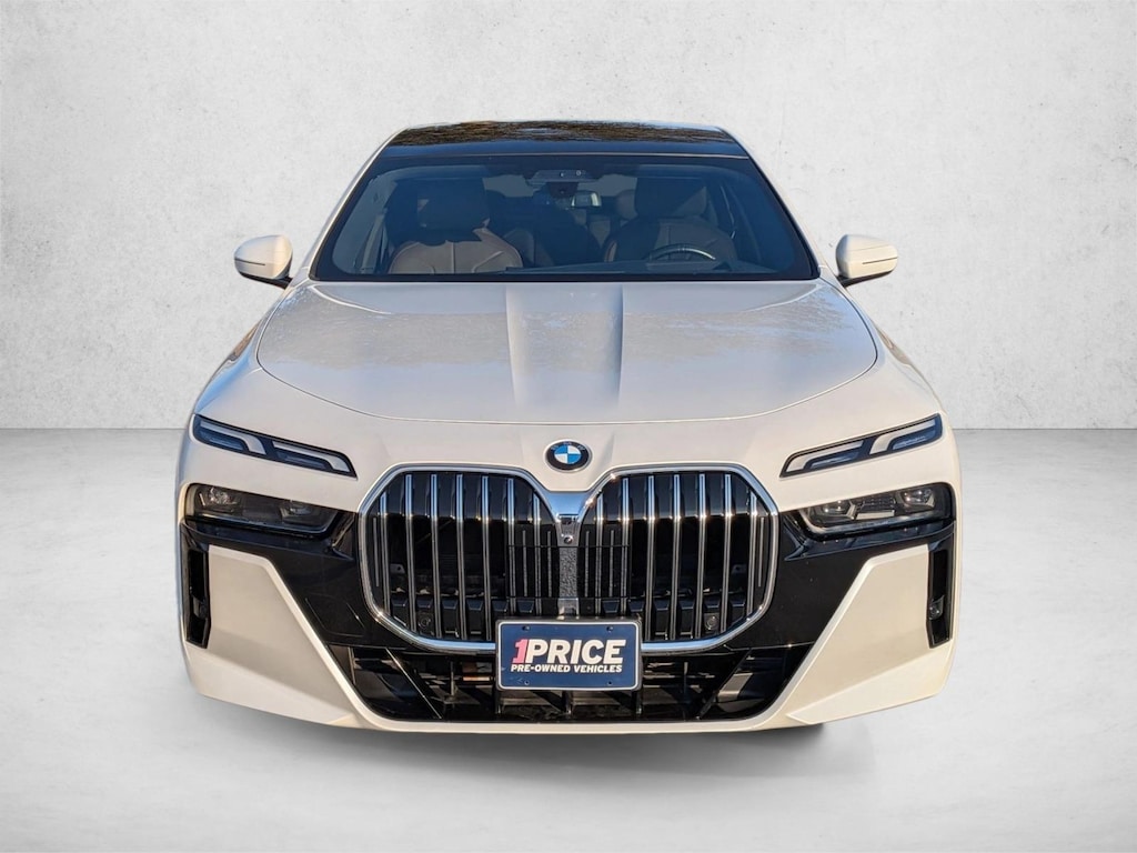 Used 2023 BMW 760i xDrive Sedan