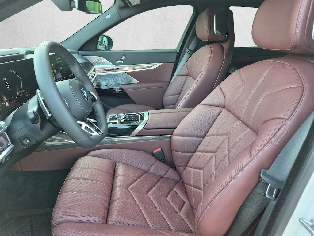 New 2026 BMW 760i xDrive Sedan