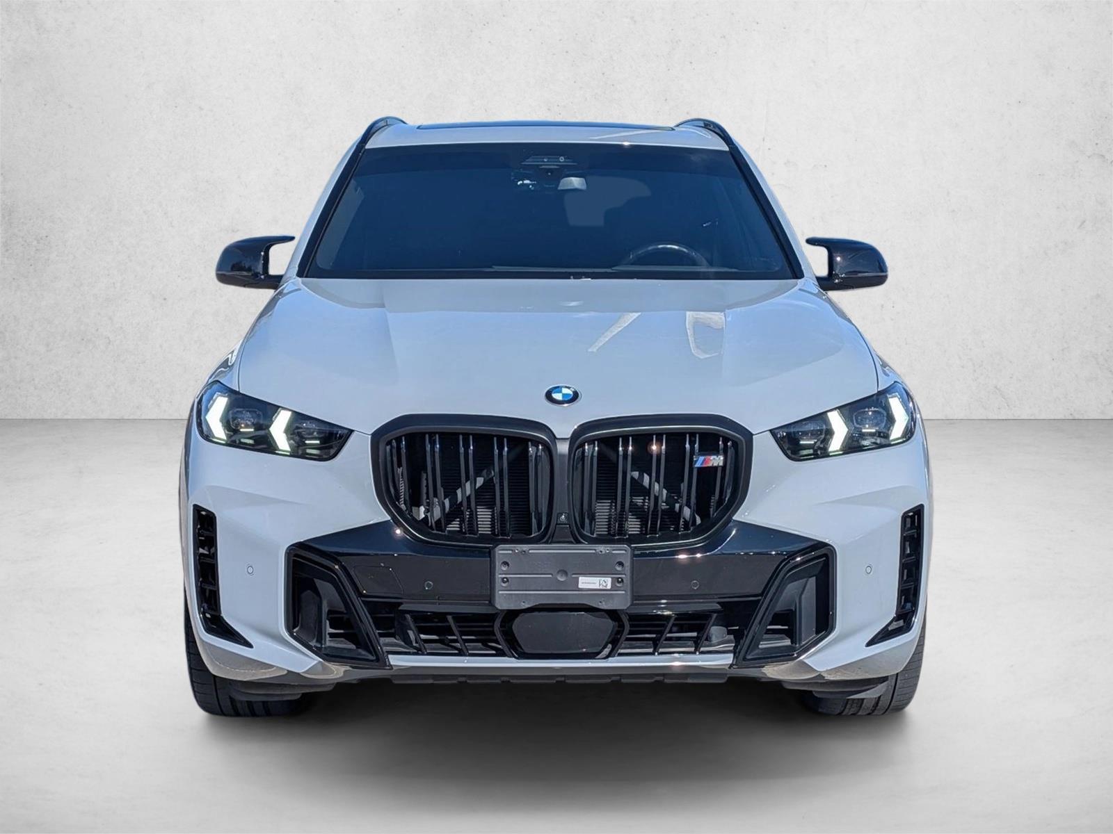 2025 Bmw X5 M60i photo 2
