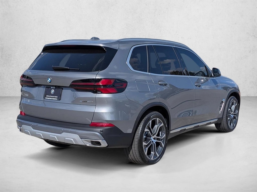 New 2026 BMW X5 sDrive40i SUV
