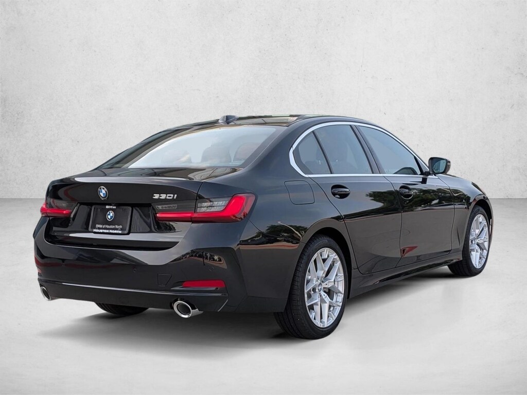 New 2026 BMW 330i Sedan
